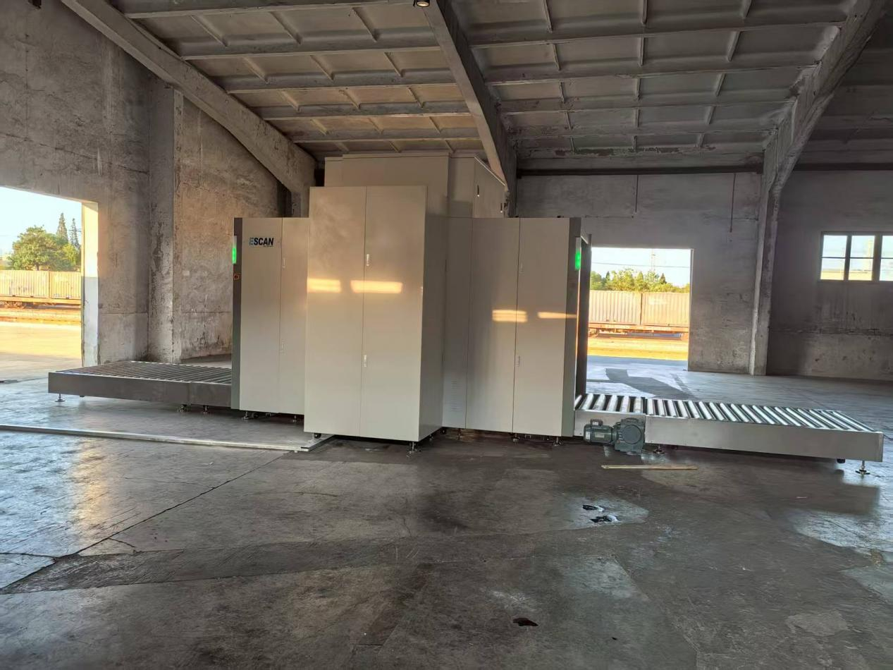 Ang aming maramihang mga hanay ng mga kagamitan sa screening ng seguridad ay matagumpay na nakalagay sa Jinan Bureau Logistics Center